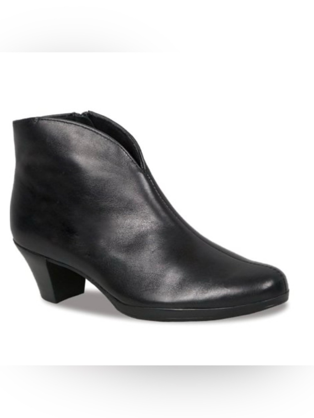 Munro Black Leather Ankle Bootie Robyn Sz 8 SS Narrow Low Heel Boot Shoe Comfort
